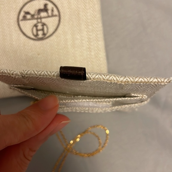 Authentic Hermes Mini H pendant and necklace - Picture 11 of 14